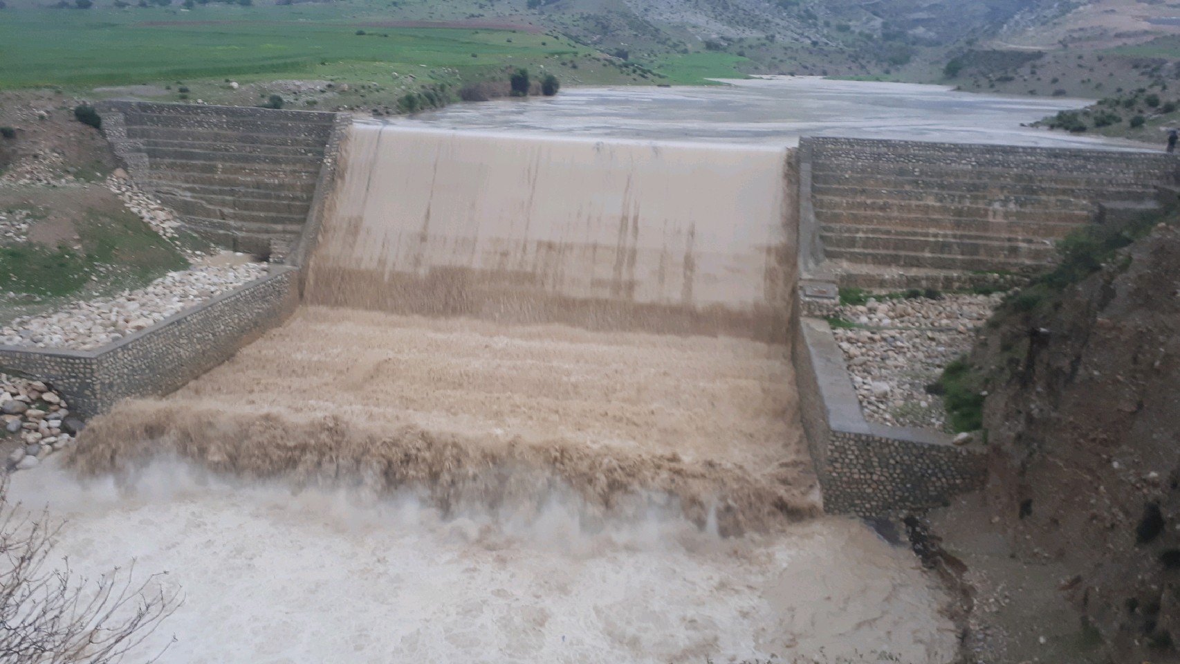 اعلام میزان بارش های اخیر در استان/بارش بی سابقه باران در قلعه ریسی