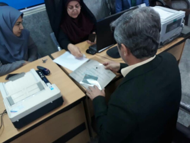 اولین کاندیدای مجلس در گچساران ثبت نام کرد / تاجگردون دقایقی پیش راهی فرمانداری شد