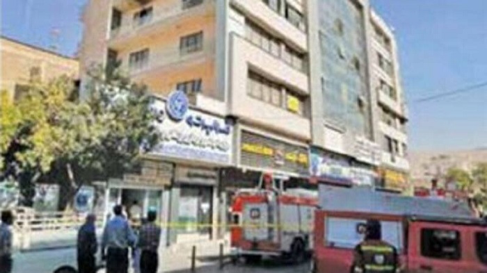بیمار روانی ساختمان پزشکان را در شیراز آتش زد