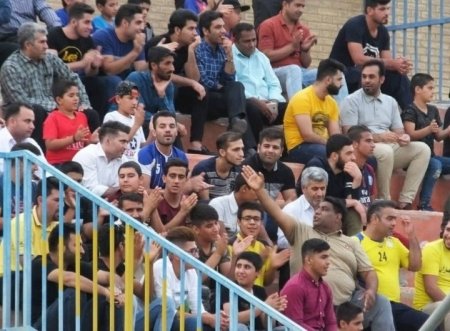 فوتبال دسته دو /نفت و گاز گچساران، صدرنشین را شکست داد+تصاویر و جزییات