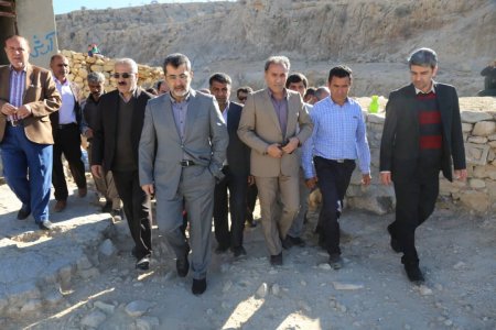 بازدید معاون هماهنگی امور اقتصادی وزیر کشور از روستاهای محروم شهرستان چرام /گزارش تصویری