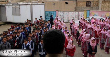 بازدید سرپرست اموزش و پرورش گچساران از مدارس روستایی و اهدا بسته فرهنگی+تصاویر