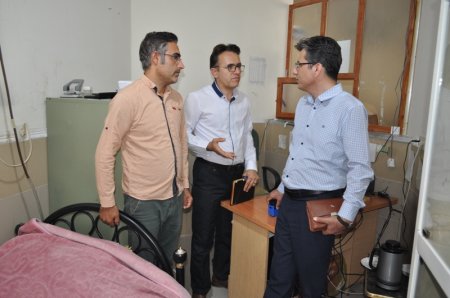 دیدار رئیس شبکه بهداشت و درمان کهگیلویه با امام جمعه و بازدید از مرکز جامع خدمات سلامت شهر سوق