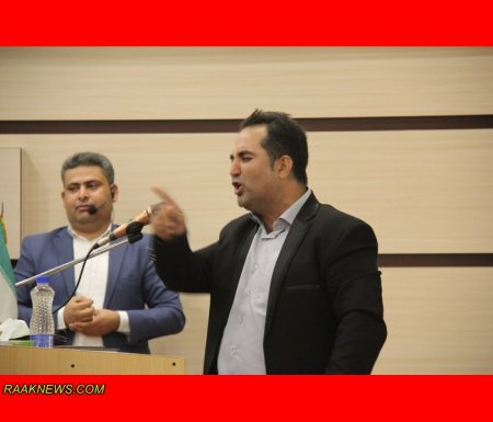 تاجگردون در نشست با طایفه "وندا" درگچساران : در "پس توی" خانه ها تشکیل جلسه دادن فایده ای ندارد