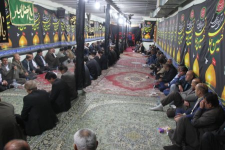 نشست صمیمی جمعی از پیشکسوتان عرصه ایثار و شهادت با سید محمد موحد/گزارش تصویری
