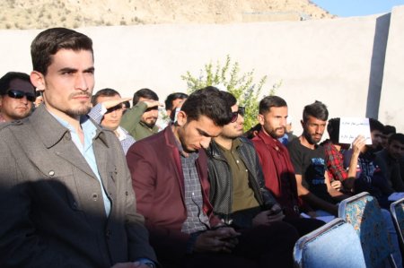 گزارش کامل تصویری از نشست هم اندیشی جوانان شهرستان لنده با سید محمد موحد