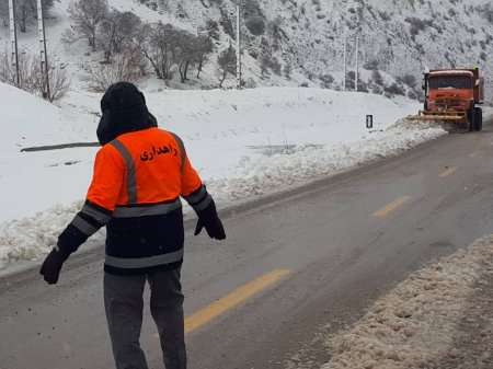 روز پر کار اداره کل راهداری و حمل و نقل جاده ای کهگیلویه و بویر احمد/گزارش کامل تصویری