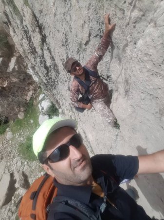 تلاش فرزندان کوه نور شهرستان چرام برای احیای دوباره این کوه/تصاویر