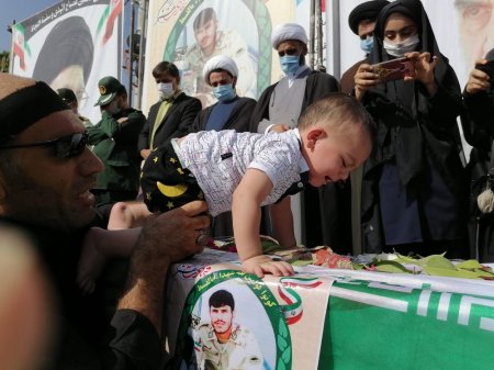 گزارش تصویری از مراسم تشییع پیکر شهید مدافع امنیت در دهدشت