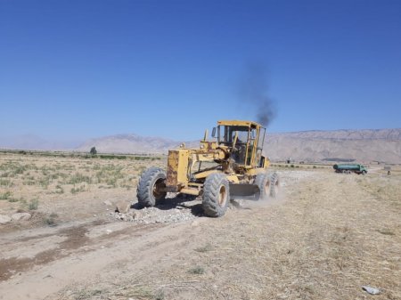 بهسازی و زیرسازی جاده روستایی کوشک برآفتاب شهرستان کهگیلویه/تصاویر