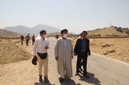 حجت الاسلام والمسلمین سید محمد موحد از پروژه بزرگ گاز رسانی شهرستان بهمئی بازدید کرد+تصاویر