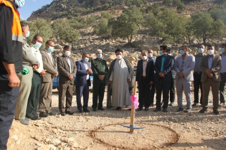 آغاز عملیات اجرایی مسیر ارتباطی آرند_گره ای _ چاسخار/موحد: با  فرهنگ «ما می توانیم» می شود مشکلات را حل کرد