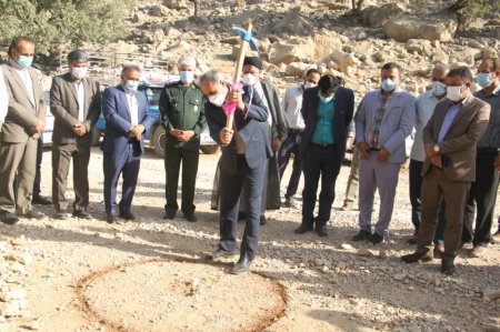 آغاز عملیات اجرایی مسیر ارتباطی آرند_گره ای _ چاسخار/موحد: با  فرهنگ «ما می توانیم» می شود مشکلات را حل کرد