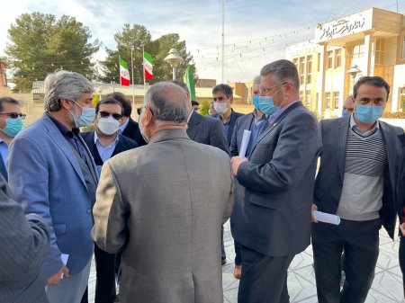 معاون پارلمانی وزارت راه و شهرسازی کشور درگفتگو با خبرنگاران: زمین برای ساخت دو میلیون 400 هزار مسکن فراهم شده است