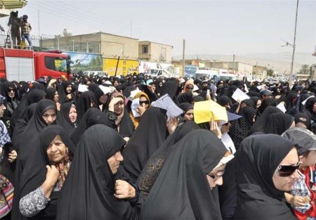 گزارش تصویری از حماسه کهگیلویه وبویراحمدی ها  درگرمای بالای 40درجه!