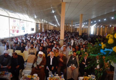 جشن ازدواج 165 زوج جوان  دردهدشت +تصاویر