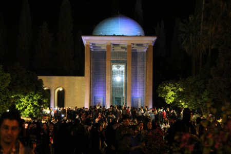 اختصاصی راک نیوز  از بزرگداشت سعدی در شیراز +گزارش تصویری