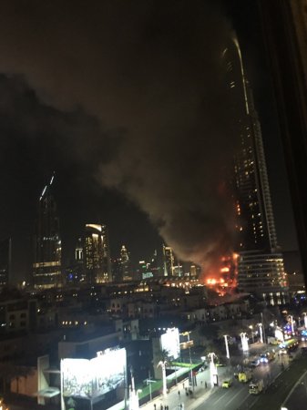 یکی از گران ترین هتل های دبی در آتش سوخت +عکس