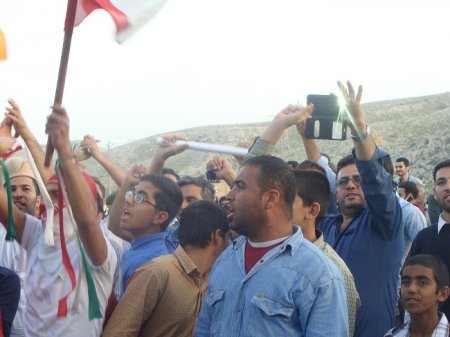 گزارش تصویری نطق انتخاباتی علی پولادی وندا در شهرستان گچساران با هوادارانش بخش دوم