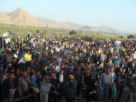 گزارش تصویری نطق انتخاباتی علی پولادی وندا در شهرستان گچساران با هوادارانش بخش دوم