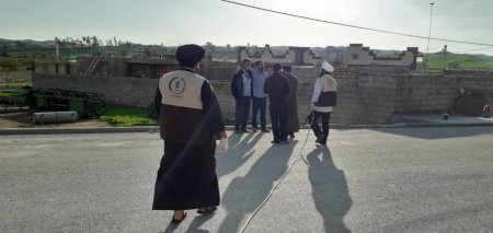 گزارش تصویری از خدمت‌رسانی طلاب جهادی روستای طولیان کهگیلویه برای مقابله با کرونا