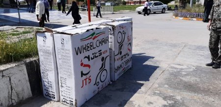 اهدای چند دستگاه تجهیرات پزشکی به بیمارستان امام خمینی (ره) دهدشت توسط بنیاد نیکوکاری رایحه سوق/تصاویر