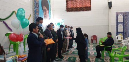 جشن میلاد پیامبر اکرم(ص) و تجلیل از فرهنگیان جهادی در شهرستان لنده برگزار شد+تصاویر