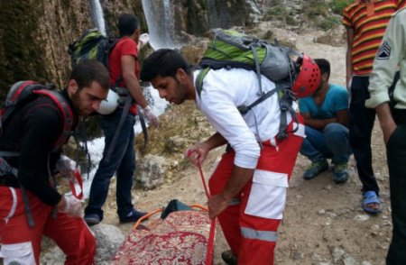 سقوط مرگبار کوهنورد شیراز ی د ر آبشار مارگون +تصاویر